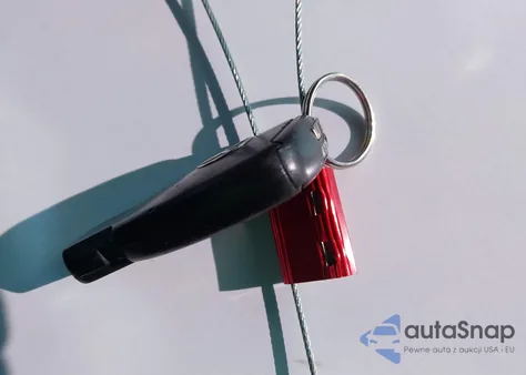 2004 Mercedes-Benz E 320 z USA, uszkodzony, nr VIN WDBUF65J34J533656